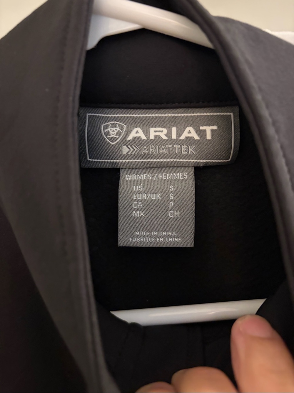 Ariat Black Full-Zip Performance Softshell Jacket - Picture 2 of 4